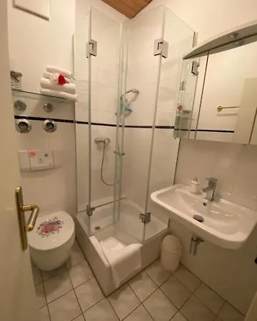 Ferienwohnung Am Franziskanergarten Bad Tölz Chambre photo